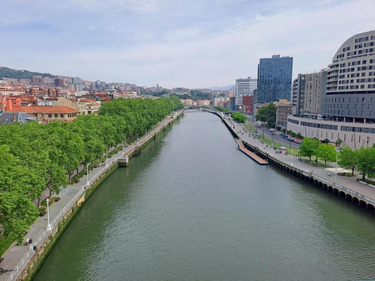 Appartement Apartamento En El Centro Con Garaje Directo. à Bilbao Extérieur photo